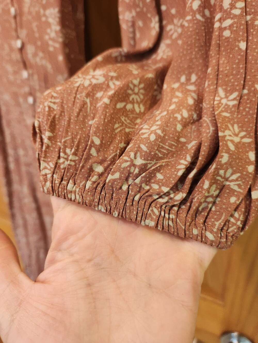 In Loom "Francie" Rayon/Viscose Dress, Size Medium - Picture 5 of 10